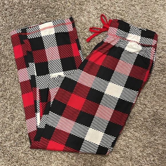 Valentine's Day Men's Plaid Pajama Pants - Picture 4 of 4